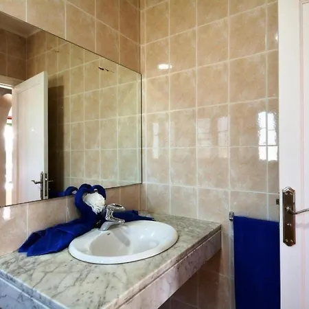 Apartment Puerto Del Carmen: Cozy For 3 On Lanzarote's South Coast Puerto del Carmen (Lanzarote)